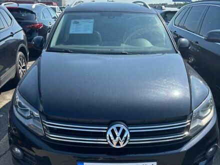 Чорний Фольксваген Тігуан, об'ємом двигуна 1.98 л та пробігом 180 тис. км за 14500 $, фото 1 на Automoto.ua