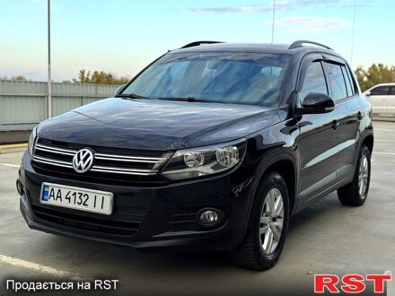 Фольксваген Тігуан 2016 у Полтаві на Automoto.ua Чорний Фольксваген Тігуан, об'ємом двигуна 2 л та пробігом 184 тис. км за 12450 $, фото 1 на Automoto.ua