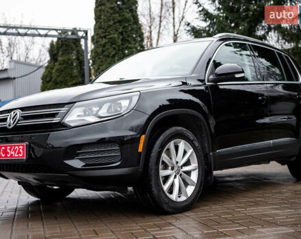 Чорний Фольксваген Тігуан, об'ємом двигуна 1.98 л та пробігом 90 тис. км за 14950 $, фото 1 на Automoto.ua