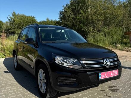 Фольксваген Тігуан 2017 у Яворове на Automoto.ua Чорний Фольксваген Тігуан, об'ємом двигуна 2 л та пробігом 115 тис. км за 13499 $, фото 1 на Automoto.ua