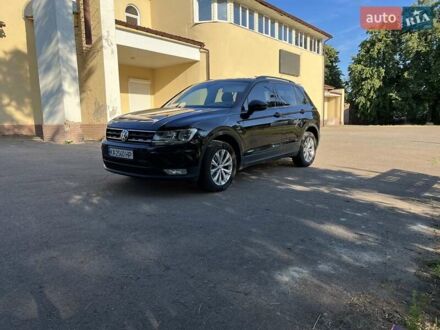 Фольксваген Тігуан 2017 у Чернігові на Automoto.ua Чорний Фольксваген Тігуан, об'ємом двигуна 2 л та пробігом 144 тис. км за 25300 $, фото 1 на Automoto.ua