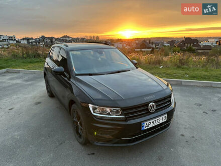 Фольксваген Тигуан 2017 в Ровно на Automoto.ua Черный Фольксваген Тигуан, объемом двигателя 2 л и пробегом 129 тыс. км за 23500 $, фото 1 на Automoto.ua