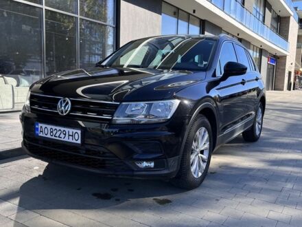 Фольксваген Тигуан 2017 в Ужгороде на Automoto.ua Черный Фольксваген Тигуан, объемом двигателя 2 л и пробегом 152 тыс. км за 26349 $, фото 1 на Automoto.ua