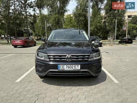 Фольксваген Тигуан 2017 в Черновцах на Automoto.ua Черный Фольксваген Тигуан, объемом двигателя 1.98 л и пробегом 150 тыс. км за 18500 $, фото 1 на Automoto.ua