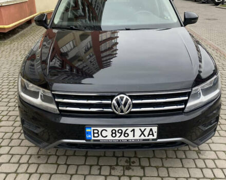 Черный Фольксваген Тигуан, объемом двигателя 1.98 л и пробегом 199 тыс. км за 15850 $, фото 1 на Automoto.ua