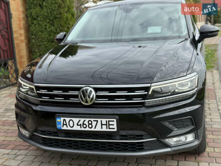 Фольксваген Тигуан 2017 в Ужгороде на Automoto.ua Черный Фольксваген Тигуан, объемом двигателя 1.98 л и пробегом 203 тыс. км за 21999 $, фото 1 на Automoto.ua