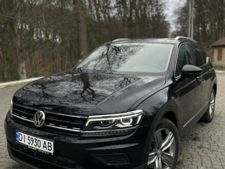 Чорний Фольксваген Тігуан, об'ємом двигуна 1.98 л та пробігом 98 тис. км за 23500 $, фото 1 на Automoto.ua