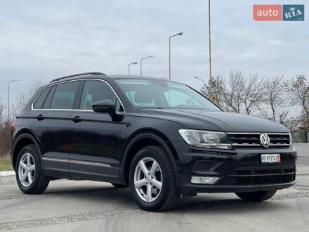 Фольксваген Тигуан 2017 в Ужгороде на Automoto.ua Черный Фольксваген Тигуан, объемом двигателя 1.4 л и пробегом 220 тыс. км за 19999 $, фото 1 на Automoto.ua