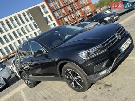 Фольксваген Тігуан 2018 у Вінниці на Automoto.ua Чорний Фольксваген Тігуан, об'ємом двигуна 1.97 л та пробігом 257 тис. км за 24500 $, фото 1 на Automoto.ua