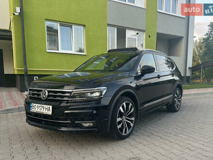Черный Фольксваген Тигуан, объемом двигателя 1.98 л и пробегом 59 тыс. км за 23500 $, фото 1 на Automoto.ua