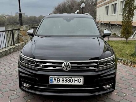 Черный Фольксваген Тигуан, объемом двигателя 1.98 л и пробегом 149 тыс. км за 29900 $, фото 1 на Automoto.ua