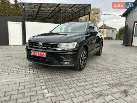 Черный Фольксваген Тигуан, объемом двигателя 1.98 л и пробегом 215 тыс. км за 23999 $, фото 1 на Automoto.ua