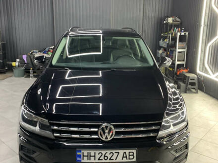 Фольксваген Тігуан 2018 у Одесі на Automoto.ua Чорний Фольксваген Тігуан, об'ємом двигуна 2 л та пробігом 62 тис. км за 22500 $, фото 1 на Automoto.ua