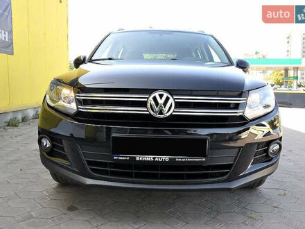 Черный Фольксваген Тигуан, объемом двигателя 2 л и пробегом 84 тыс. км за 17400 $, фото 1 на Automoto.ua