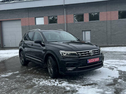 Фольксваген Тігуан 2018 у Рівному на Automoto.ua Чорний Фольксваген Тігуан, об'ємом двигуна 2 л та пробігом 122 тис. км за 31999 $, фото 1 на Automoto.ua