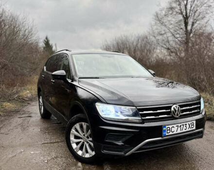 Чорний Фольксваген Тігуан, об'ємом двигуна 1.98 л та пробігом 99 тис. км за 18700 $, фото 1 на Automoto.ua