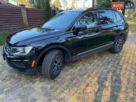 Фольксваген Тігуан 2019 у Буче на Automoto.ua Чорний Фольксваген Тігуан, об'ємом двигуна 1.98 л та пробігом 99 тис. км за 22000 $, фото 1 на Automoto.ua
