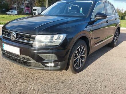 Чорний Фольксваген Тігуан, об'ємом двигуна 1.98 л та пробігом 197 тис. км за 22900 $, фото 1 на Automoto.ua