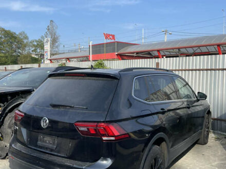 Фольксваген Тігуан 2019 у Львові на Automoto.ua Чорний Фольксваген Тігуан, об'ємом двигуна 0 л та пробігом 97 тис. км за 15500 $, фото 1 на Automoto.ua