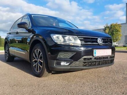 Черный Фольксваген Тигуан, объемом двигателя 1.98 л и пробегом 196 тыс. км за 21700 $, фото 1 на Automoto.ua