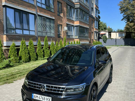 Фольксваген Тігуан 2019 у Житомирі на Automoto.ua Чорний Фольксваген Тігуан, об'ємом двигуна 1.98 л та пробігом 99 тис. км за 20300 $, фото 1 на Automoto.ua