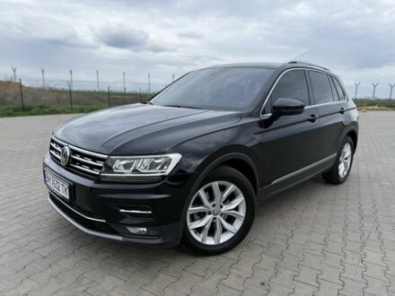Фольксваген Тигуан 2019 в Одессе на Automoto.ua Черный Фольксваген Тигуан, объемом двигателя 2 л и пробегом 120 тыс. км за 24999 $, фото 1 на Automoto.ua