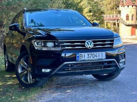 Чорний Фольксваген Тігуан, об'ємом двигуна 1.98 л та пробігом 191 тис. км за 20800 $, фото 1 на Automoto.ua