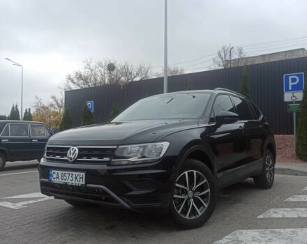 Черный Фольксваген Тигуан, объемом двигателя 2 л и пробегом 54 тыс. км за 16999 $, фото 1 на Automoto.ua