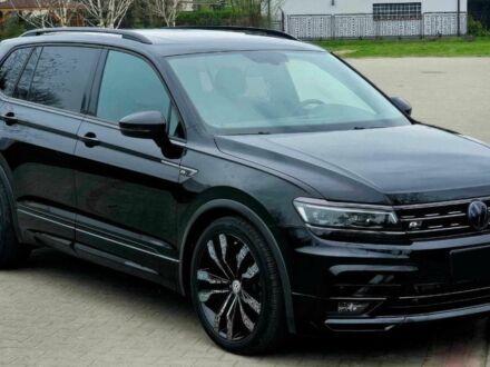 Фольксваген Тігуан 2020 у Львові на Automoto.ua Чорний Фольксваген Тігуан, об'ємом двигуна 2 л та пробігом 42 тис. км за 20000 $, фото 1 на Automoto.ua