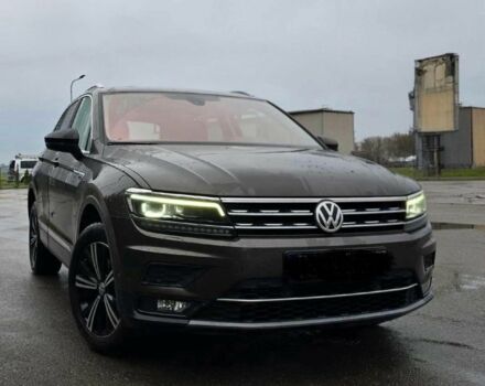 Черный Фольксваген Тигуан, объемом двигателя 0 л и пробегом 82 тыс. км за 13600 $, фото 1 на Automoto.ua