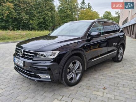Фольксваген Тигуан 2020 в Львове на Automoto.ua Черный Фольксваген Тигуан, объемом двигателя 2 л и пробегом 58 тыс. км за 26900 $, фото 1 на Automoto.ua