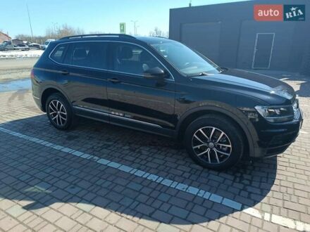 Фольксваген Тигуан 2020 в Самборе на Automoto.ua Черный Фольксваген Тигуан, объемом двигателя 1.98 л и пробегом 130 тыс. км за 17900 $, фото 1 на Automoto.ua