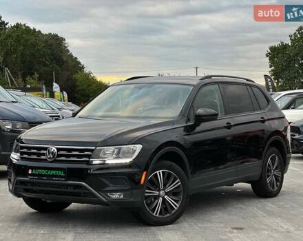 Черный Фольксваген Тигуан, объемом двигателя 2 л и пробегом 81 тыс. км за 19990 $, фото 1 на Automoto.ua