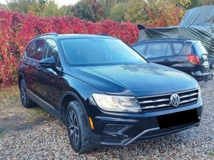 Черный Фольксваген Тигуан, объемом двигателя 2 л и пробегом 75 тыс. км за 11300 $, фото 1 на Automoto.ua