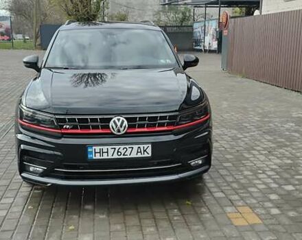 Черный Фольксваген Тигуан, объемом двигателя 2 л и пробегом 123 тыс. км за 22500 $, фото 1 на Automoto.ua