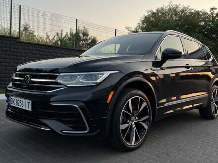 Фольксваген Тигуан 2022 в Костополе на Automoto.ua Черный Фольксваген Тигуан, объемом двигателя 1.98 л и пробегом 23 тыс. км за 29500 $, фото 1 на Automoto.ua