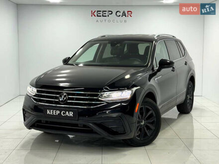 Черный Фольксваген Тигуан, объемом двигателя 2 л и пробегом 13 тыс. км за 27800 $, фото 1 на Automoto.ua