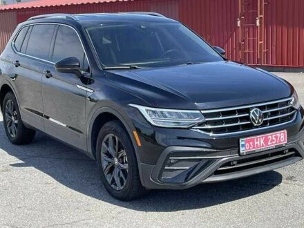 Чорний Фольксваген Тігуан, об'ємом двигуна 2 л та пробігом 54 тис. км за 21000 $, фото 1 на Automoto.ua