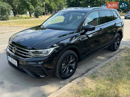 Черный Фольксваген Тигуан, объемом двигателя 1.98 л и пробегом 19 тыс. км за 27499 $, фото 1 на Automoto.ua