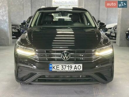 Фольксваген Тигуан 2024 в Каменское - Днепродзержинск на Automoto.ua Черный Фольксваген Тигуан, объемом двигателя 1.98 л и пробегом 17 тыс. км за 26799 $, фото 1 на Automoto.ua