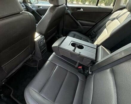 Фіолетовий Фольксваген Тігуан, об'ємом двигуна 1.98 л та пробігом 142 тис. км за 14300 $, фото 17 на Automoto.ua