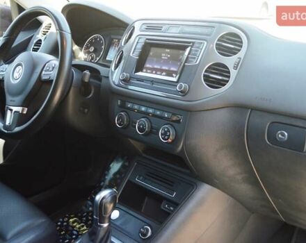 Фиолетовый Фольксваген Тигуан, объемом двигателя 1.98 л и пробегом 90 тыс. км за 15900 $, фото 32 на Automoto.ua