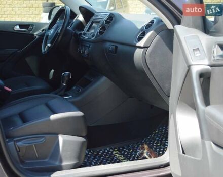 Фиолетовый Фольксваген Тигуан, объемом двигателя 1.98 л и пробегом 90 тыс. км за 15900 $, фото 29 на Automoto.ua