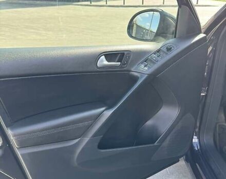 Фіолетовий Фольксваген Тігуан, об'ємом двигуна 1.98 л та пробігом 142 тис. км за 14300 $, фото 7 на Automoto.ua