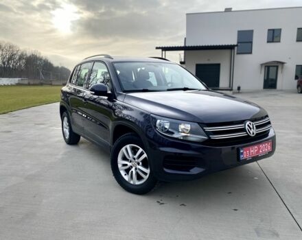 Фіолетовий Фольксваген Тігуан, об'ємом двигуна 2 л та пробігом 233 тис. км за 11800 $, фото 1 на Automoto.ua