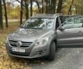 Коричневий Фольксваген Тігуан, об'ємом двигуна 2 л та пробігом 107 тис. км за 10300 $, фото 4 на Automoto.ua