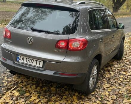 Коричневий Фольксваген Тігуан, об'ємом двигуна 2 л та пробігом 107 тис. км за 10300 $, фото 6 на Automoto.ua