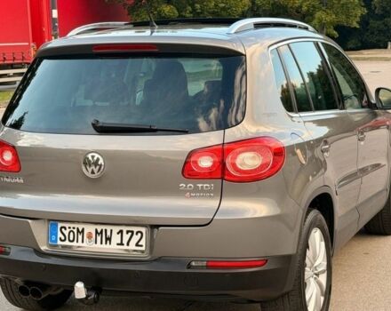 Коричневий Фольксваген Тігуан, об'ємом двигуна 0 л та пробігом 180 тис. км за 4400 $, фото 2 на Automoto.ua