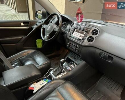 Коричневий Фольксваген Тігуан, об'ємом двигуна 1.97 л та пробігом 208 тис. км за 14300 $, фото 14 на Automoto.ua