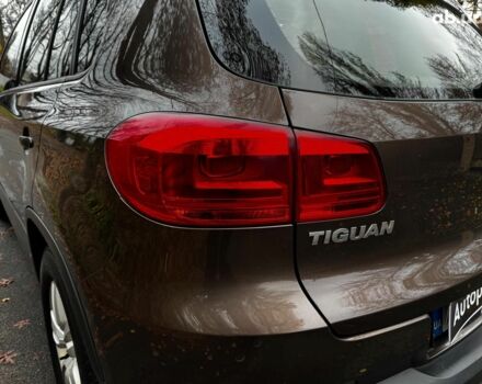 Коричневый Фольксваген Тигуан, объемом двигателя 2 л и пробегом 351 тыс. км за 13490 $, фото 8 на Automoto.ua